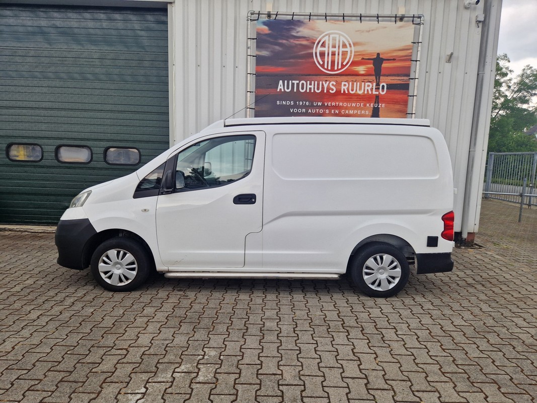 Nissan NV200