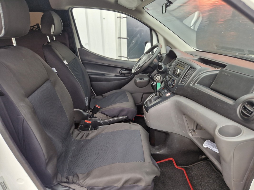 Nissan NV200