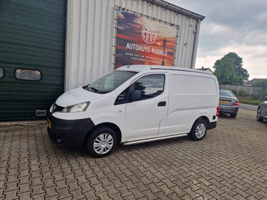 Nissan NV200