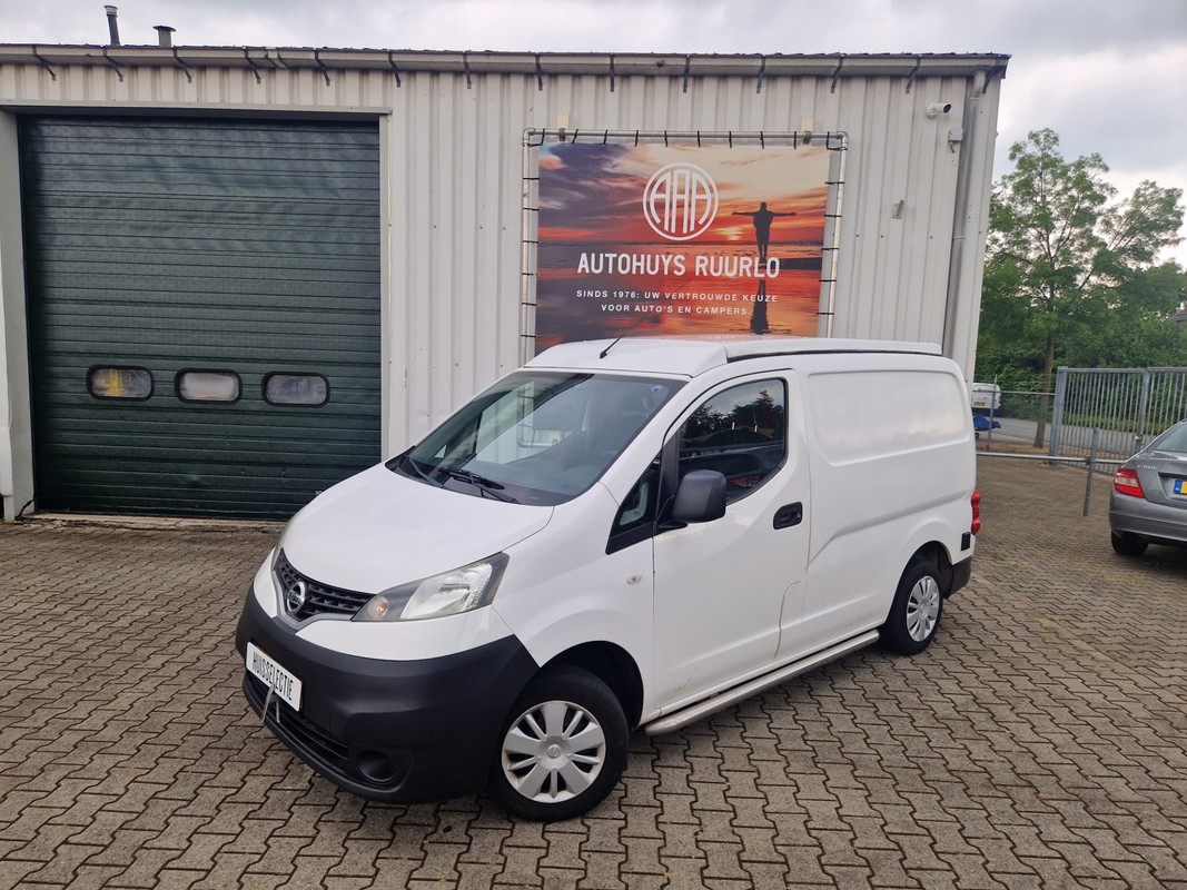 Nissan NV200