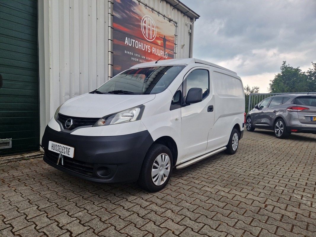 Nissan NV200