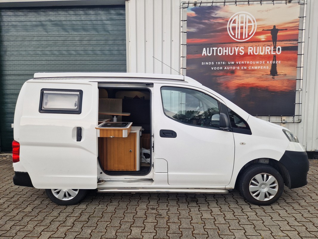 Nissan NV200