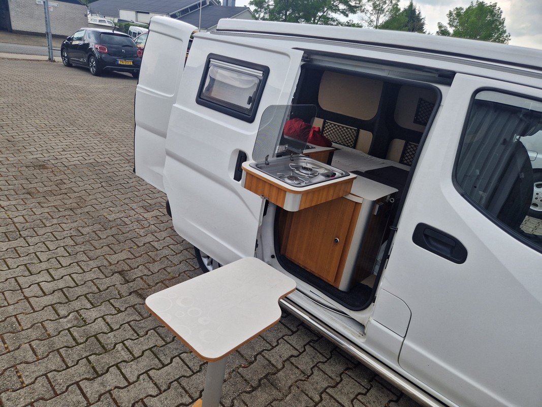 Nissan NV200