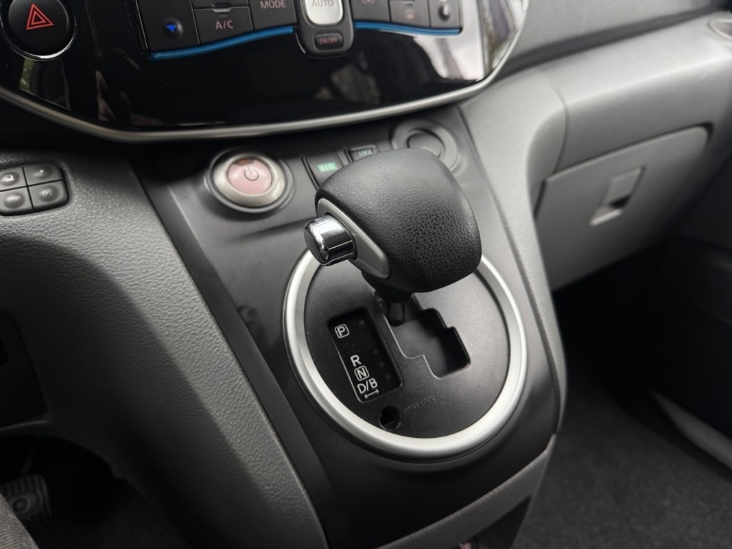 Nissan e-NV200