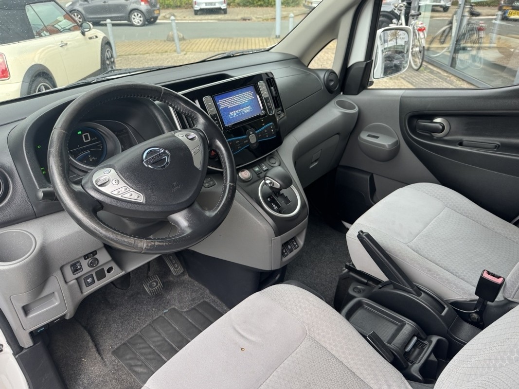 Nissan e-NV200