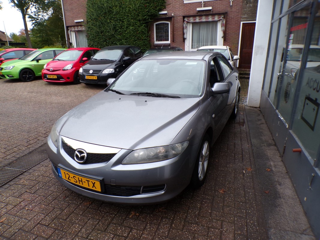Mazda 6