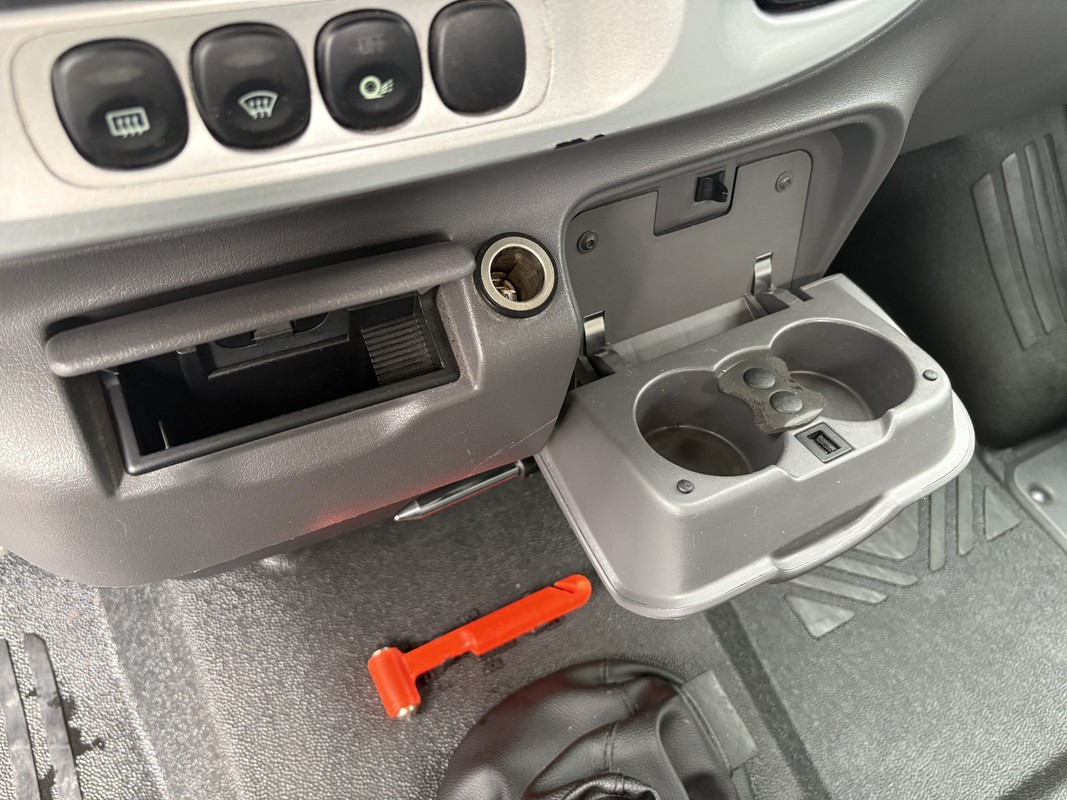 Ford Nugget
