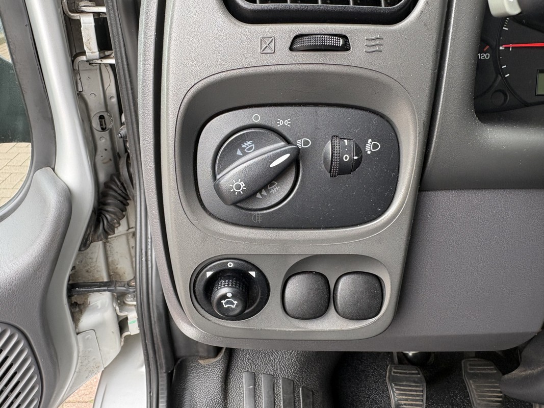 Ford Nugget