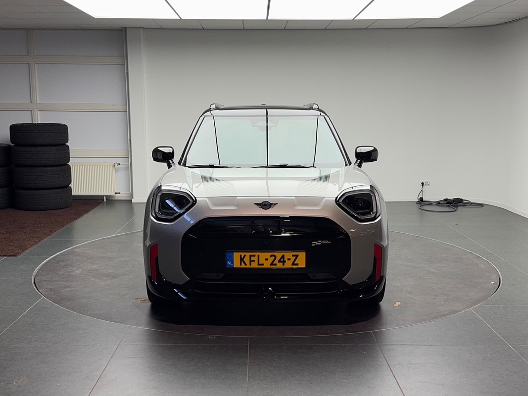 MINI Aceman