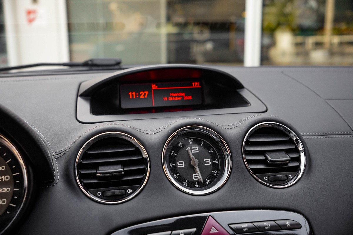 Peugeot RCZ