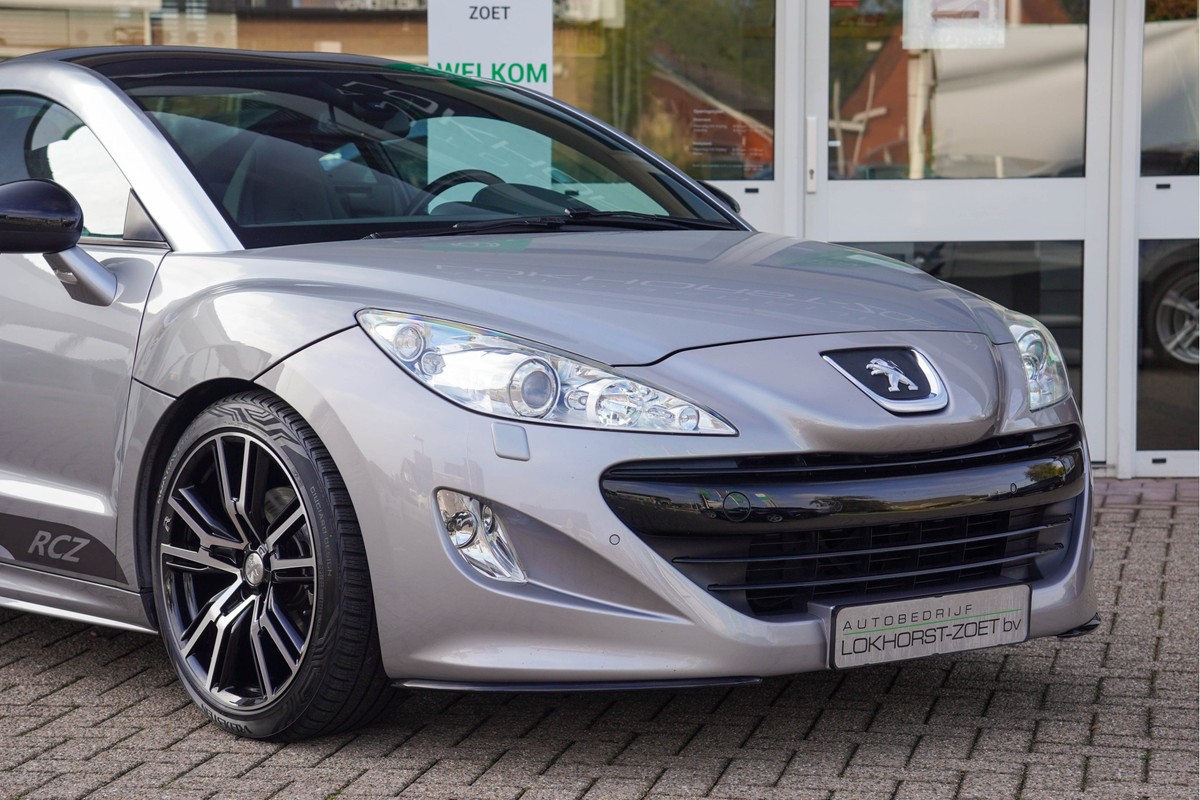 Peugeot RCZ