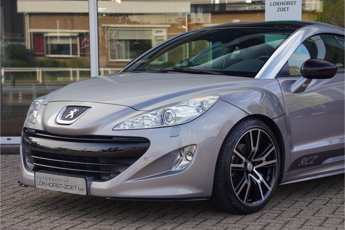 Peugeot RCZ