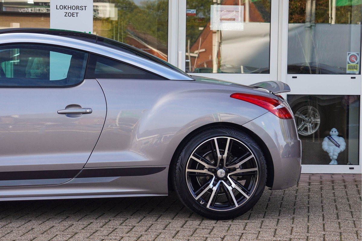 Peugeot RCZ