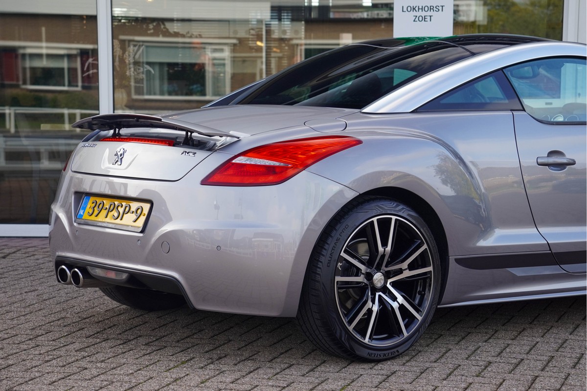 Peugeot RCZ