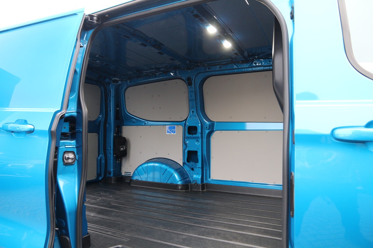 Ford E-Transit Custom
