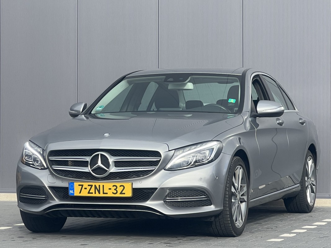 Mercedes-Benz C-Klasse