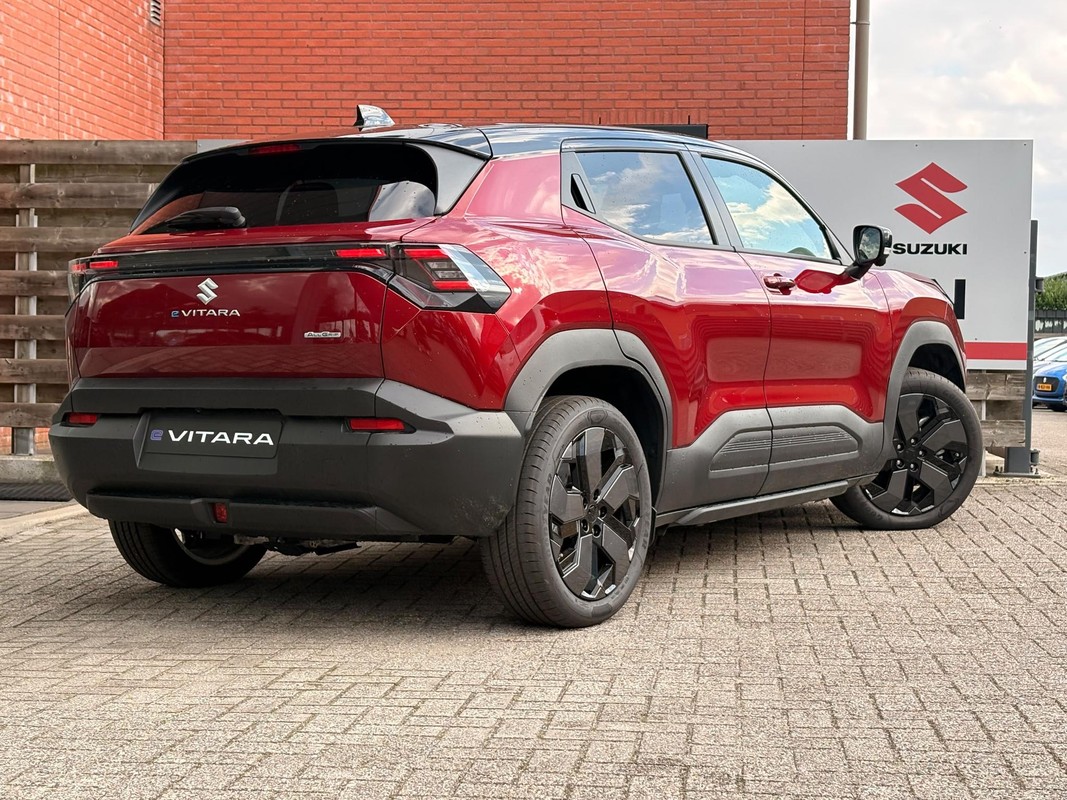 Suzuki e Vitara