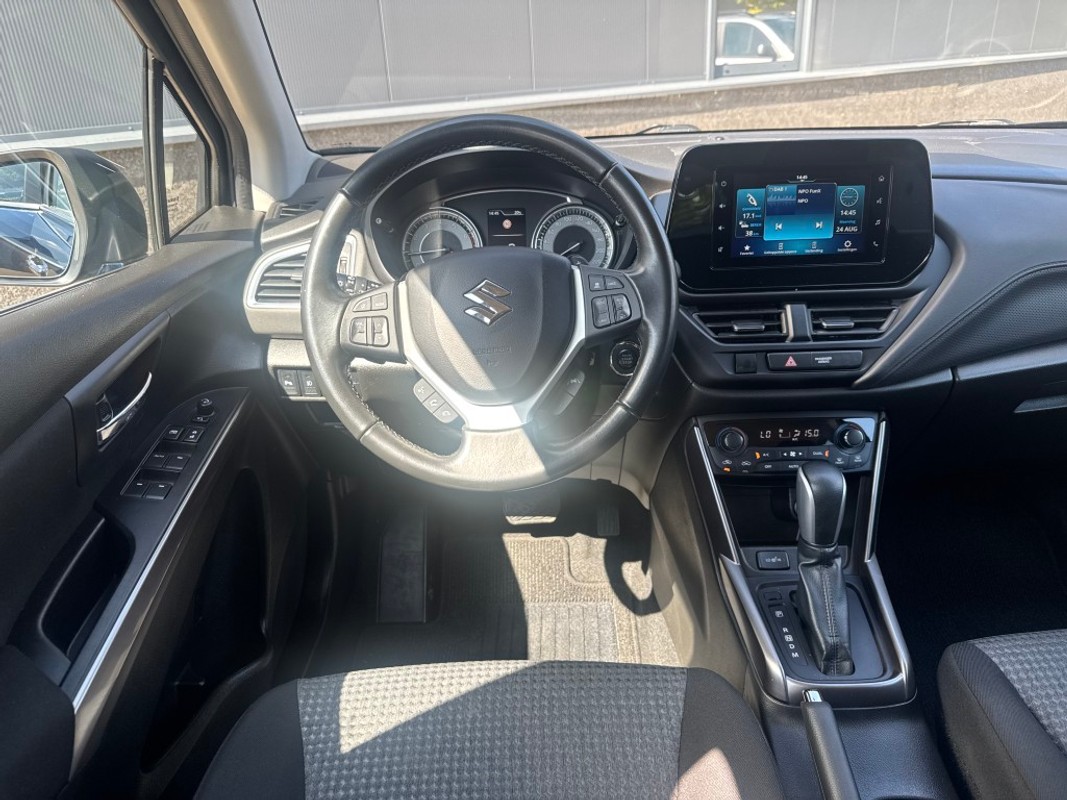 Suzuki S-Cross