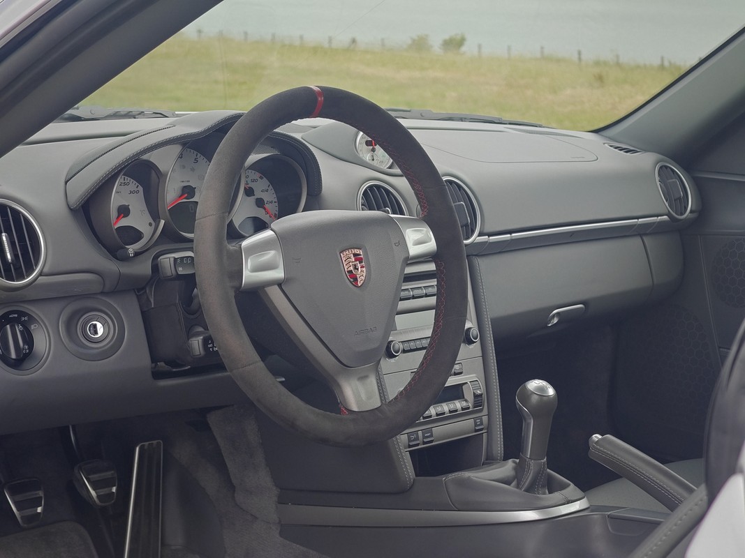 Porsche Cayman
