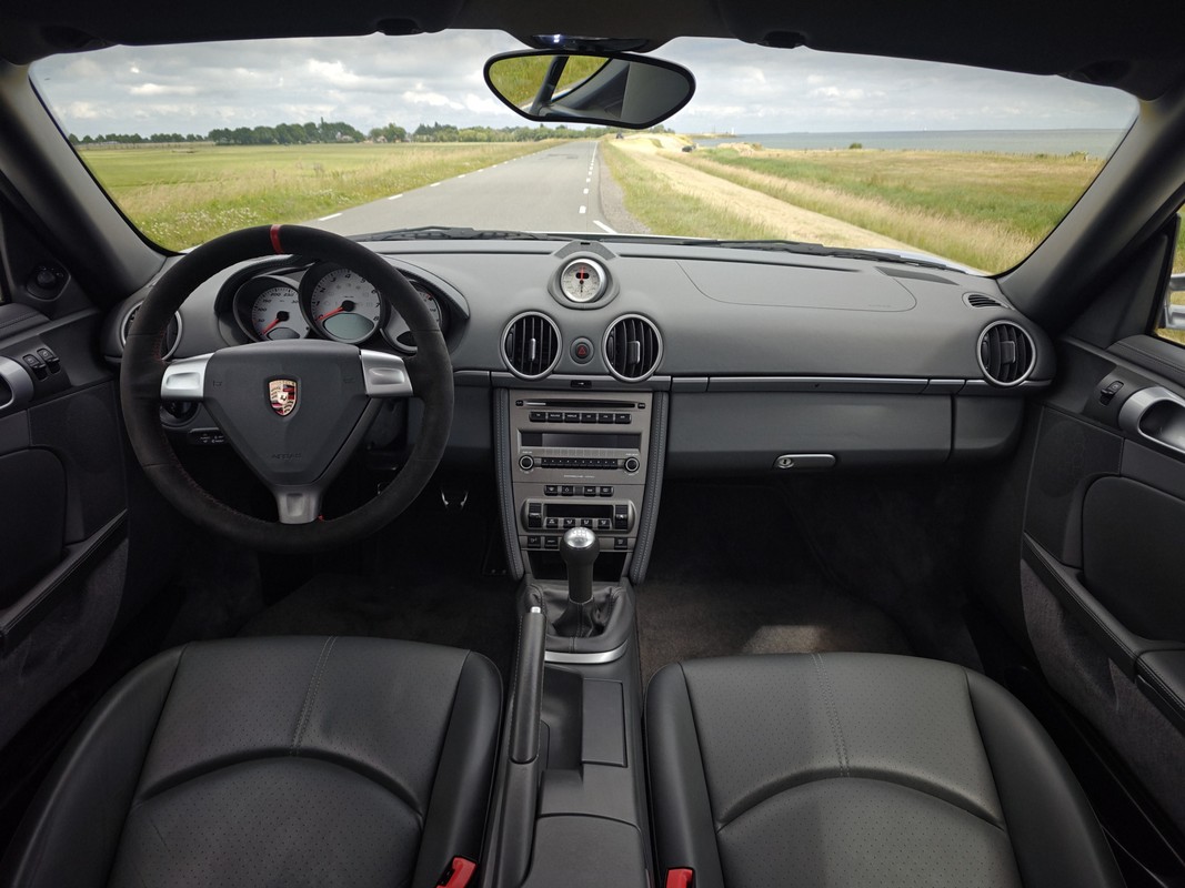 Porsche Cayman