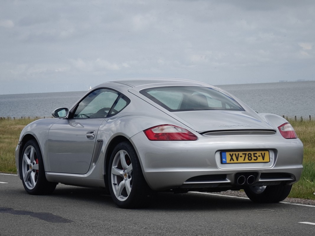 Porsche Cayman