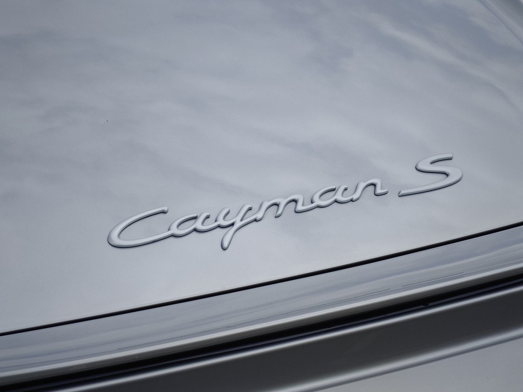 Porsche Cayman