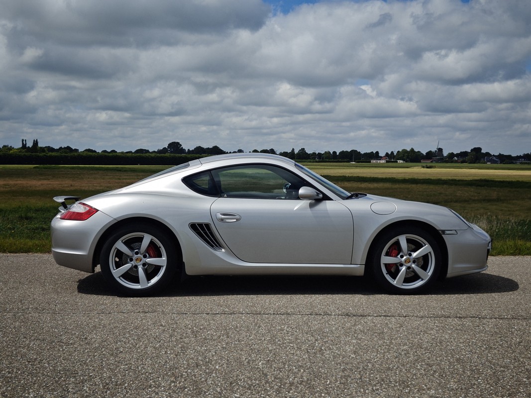Porsche Cayman