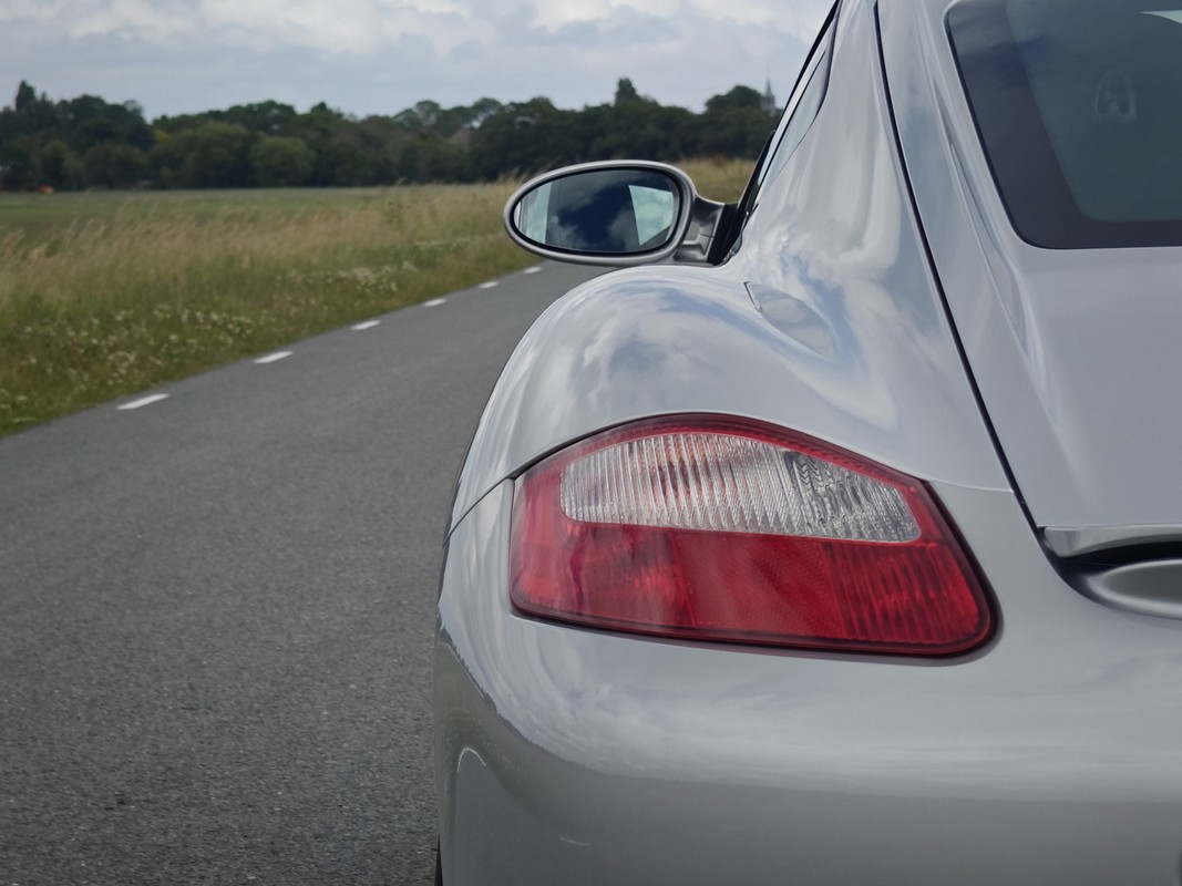 Porsche Cayman