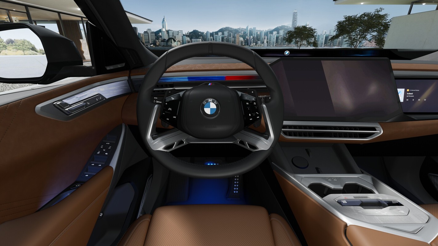 BMW iX5