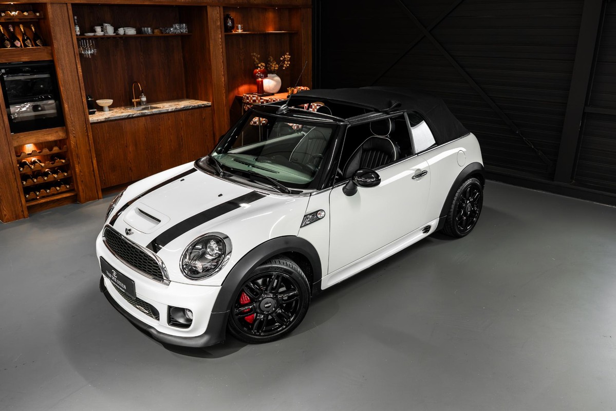 MINI Cooper Cabrio
