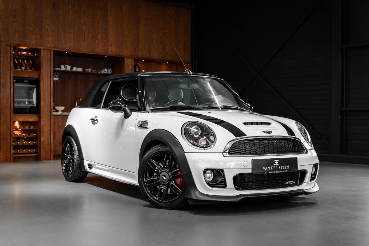MINI Cooper Cabrio