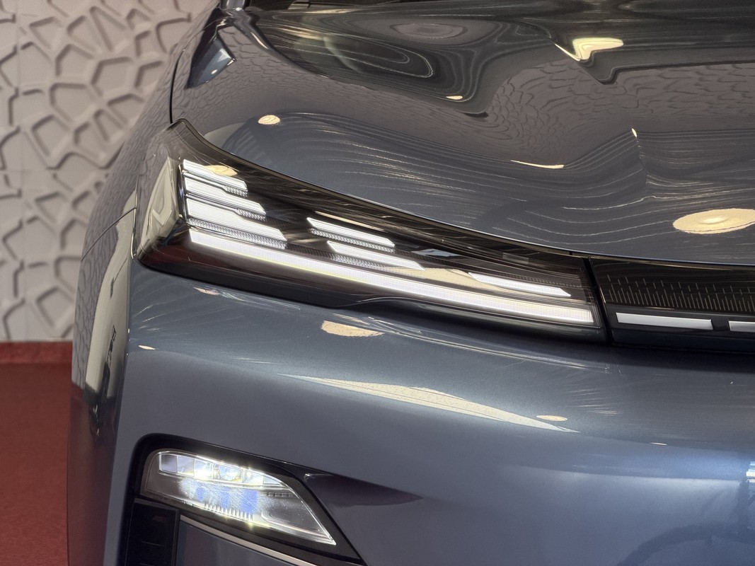 Geely Starray EM-i