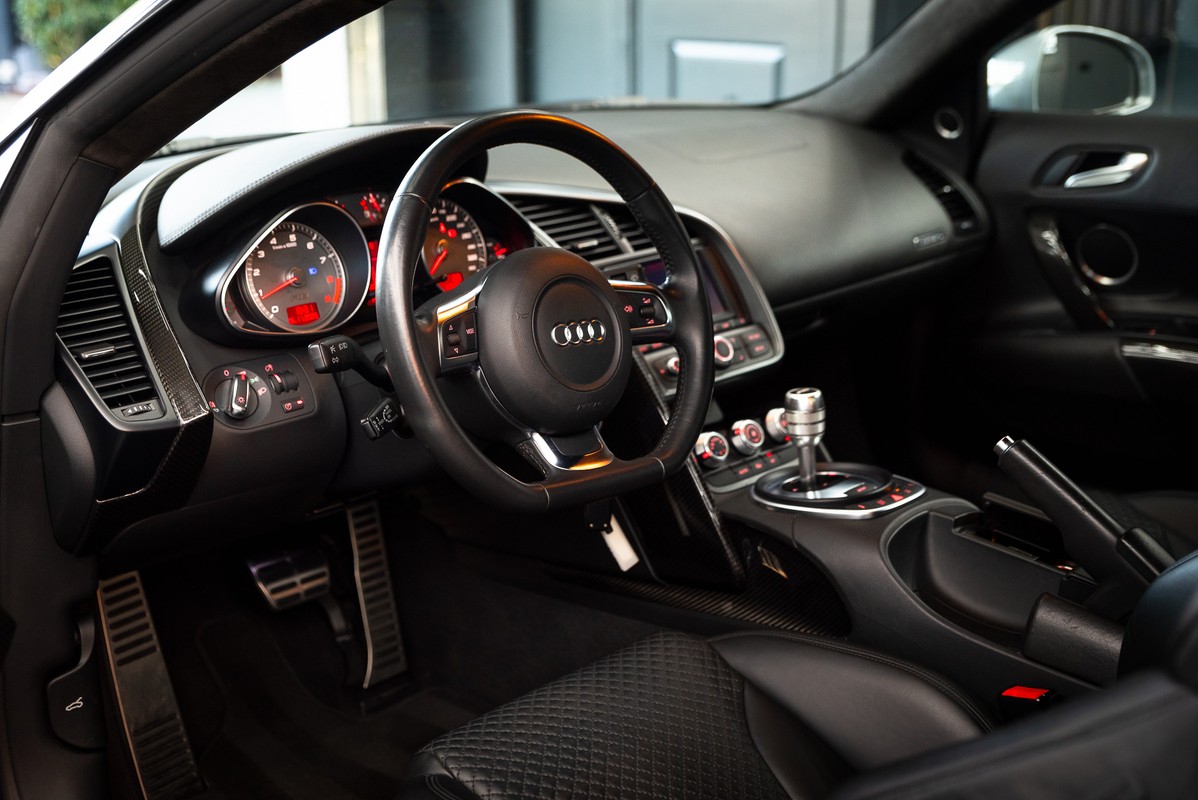 Audi R8