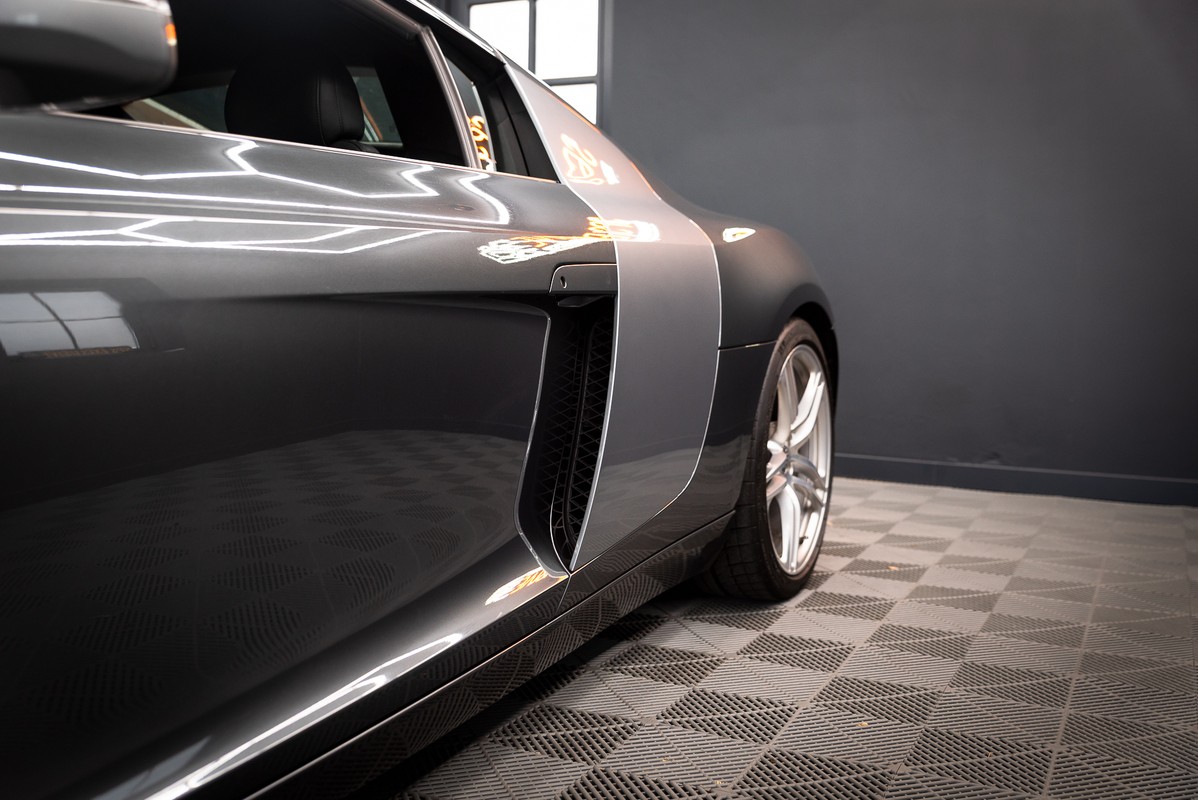 Audi R8