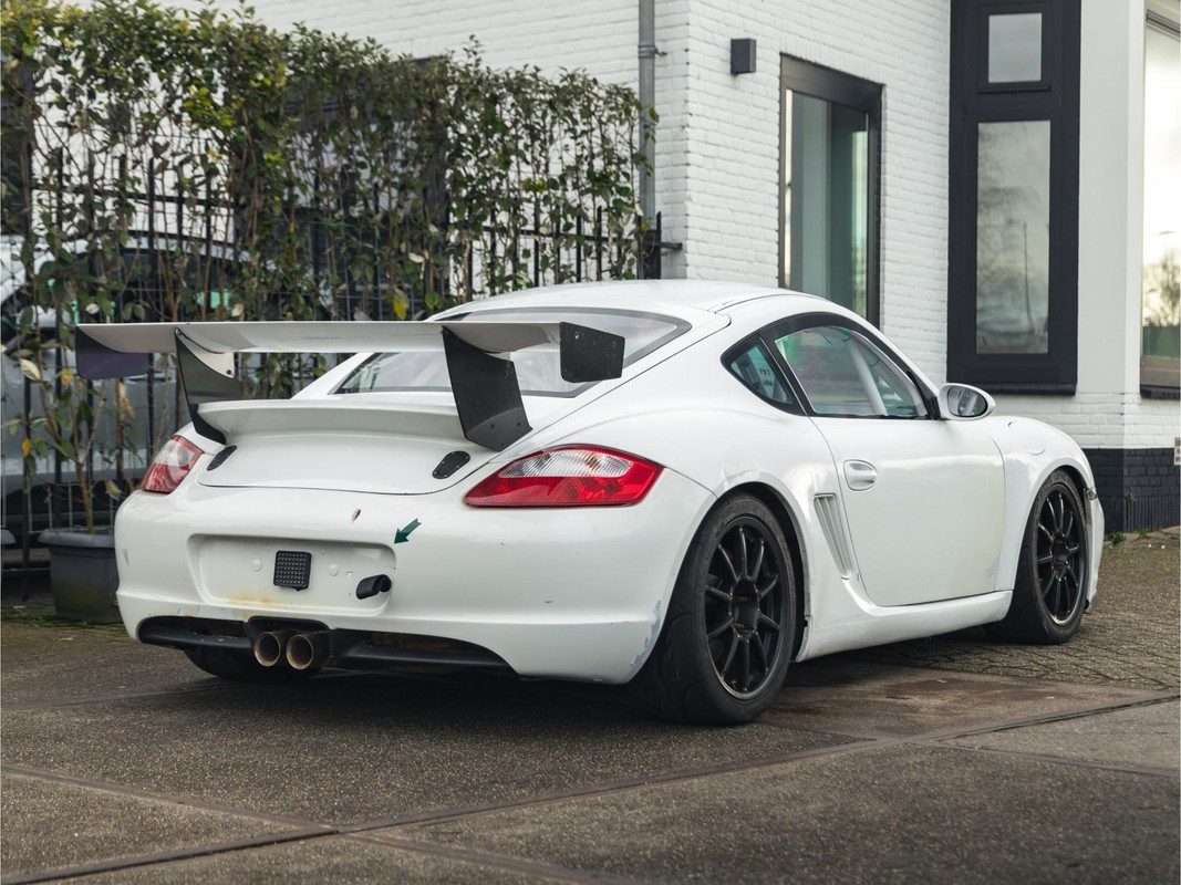Porsche Cayman
