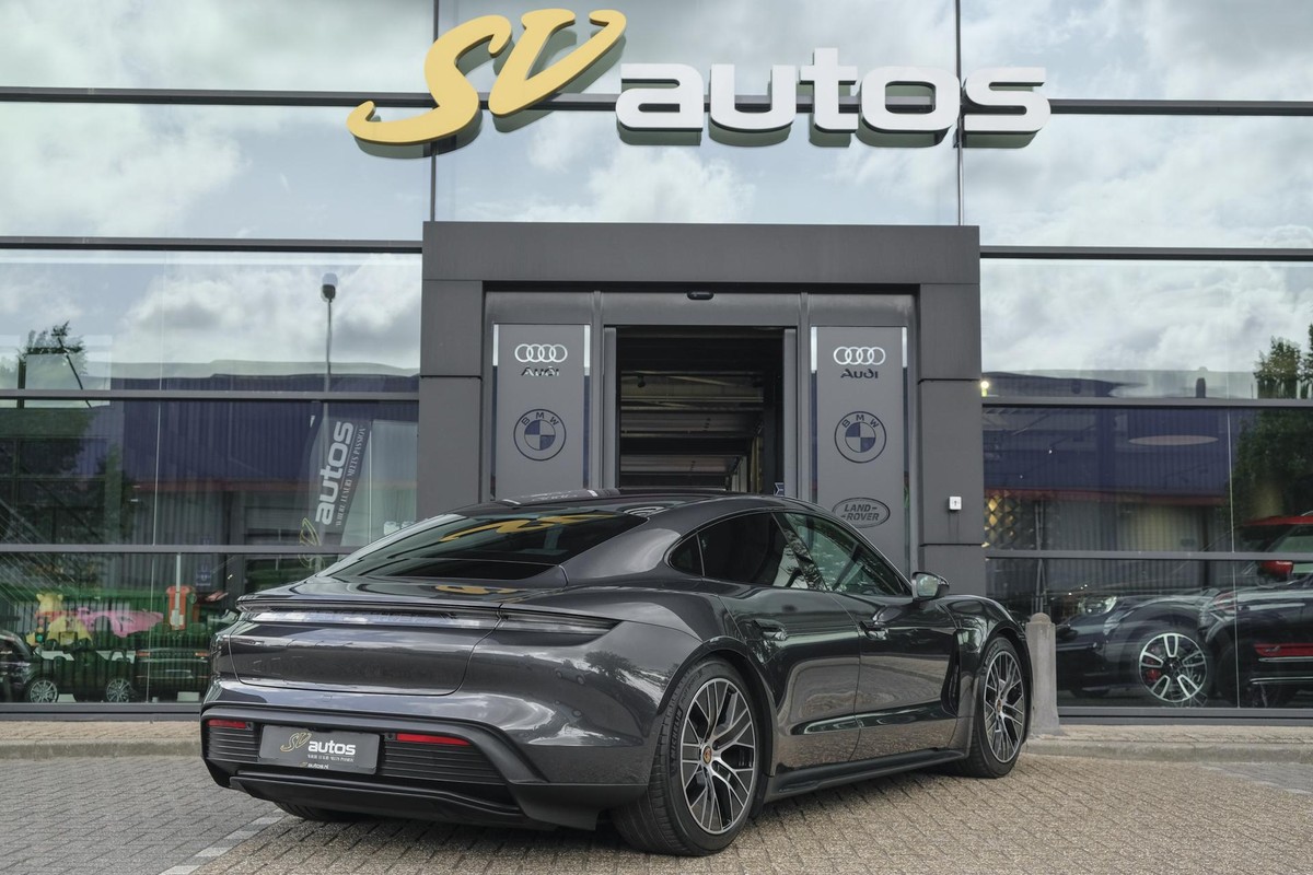 Porsche Taycan