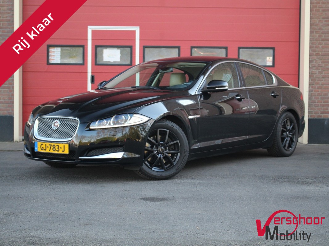Jaguar XF