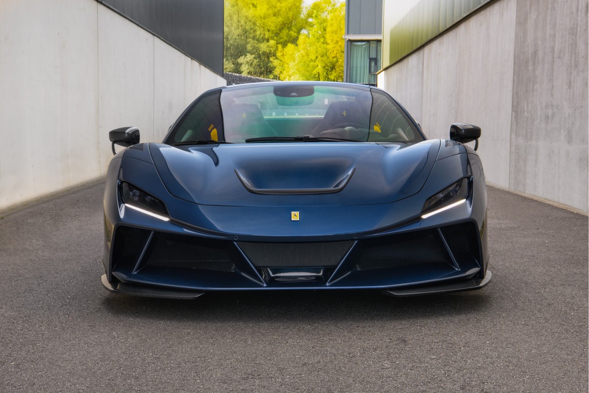 Ferrari F8 Spider