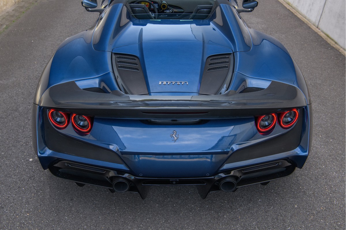 Ferrari F8 Spider