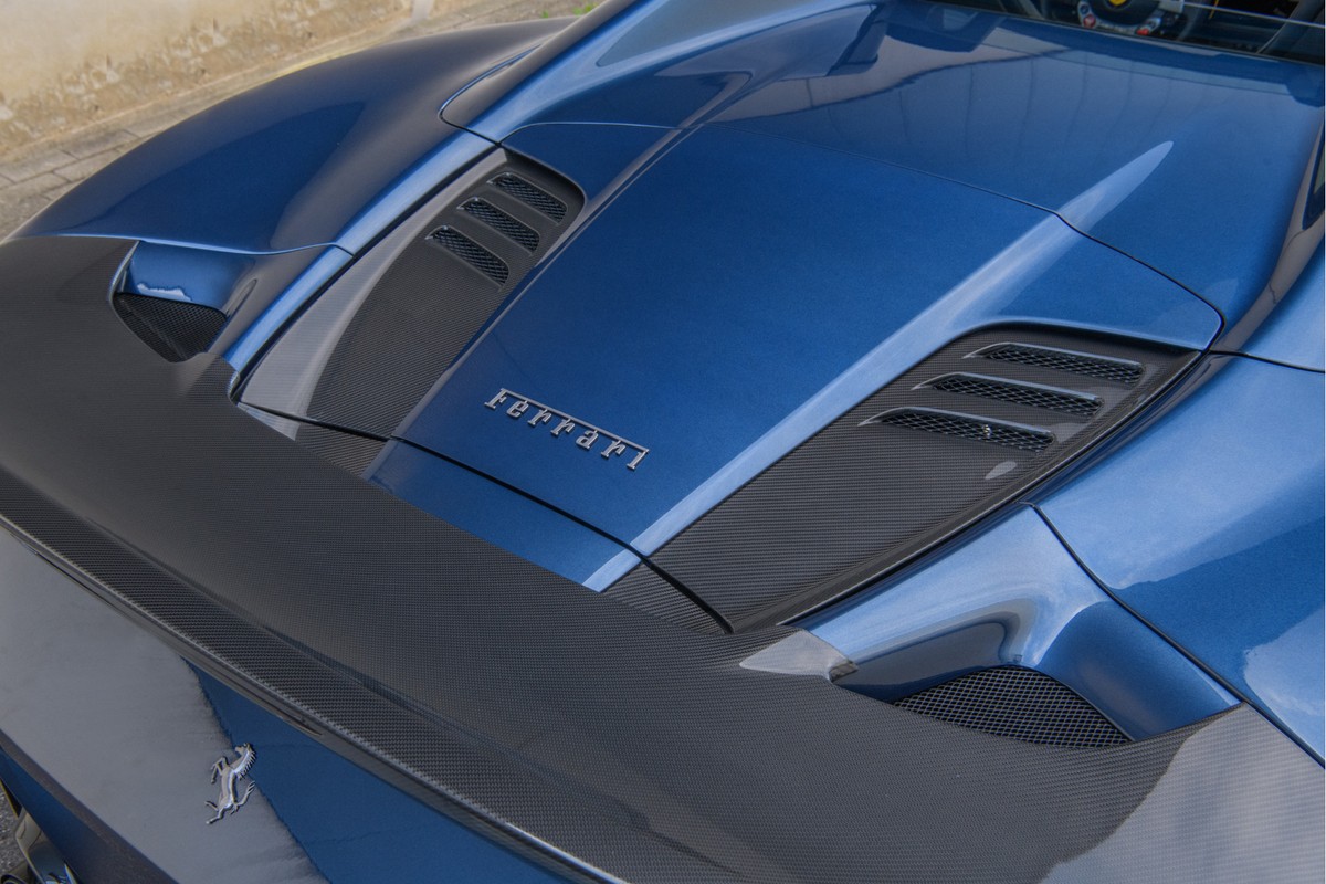 Ferrari F8 Spider