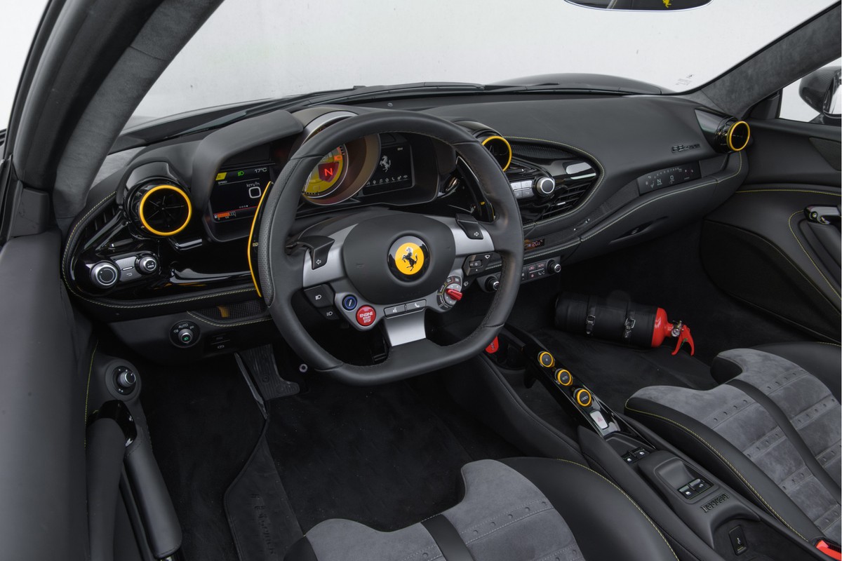 Ferrari F8 Spider