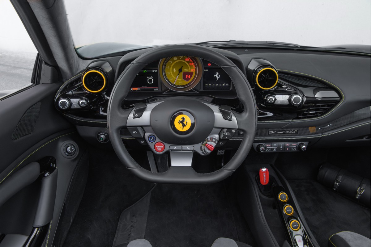 Ferrari F8 Spider