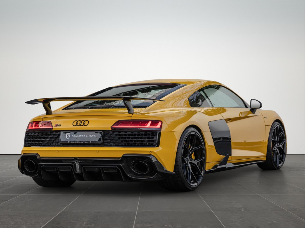 Audi R8