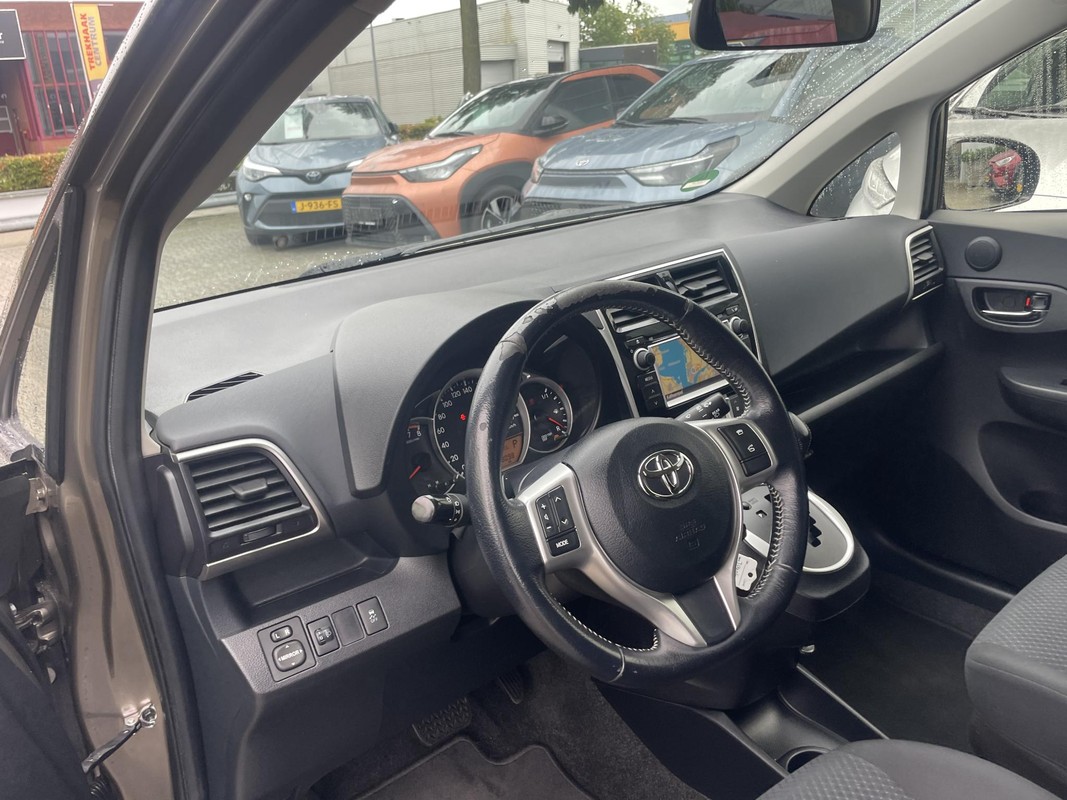 Toyota Verso-S