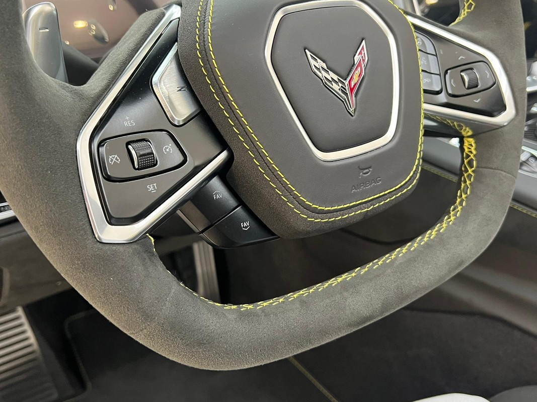 Corvette C8