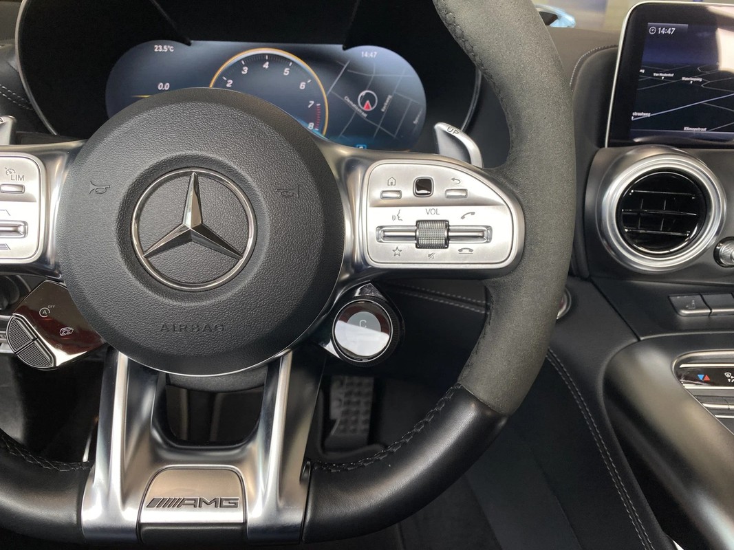 Mercedes-Benz GT