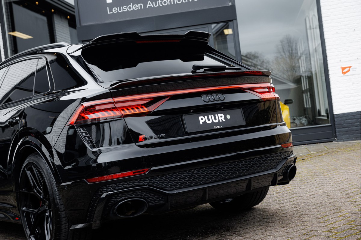 Audi RSQ8