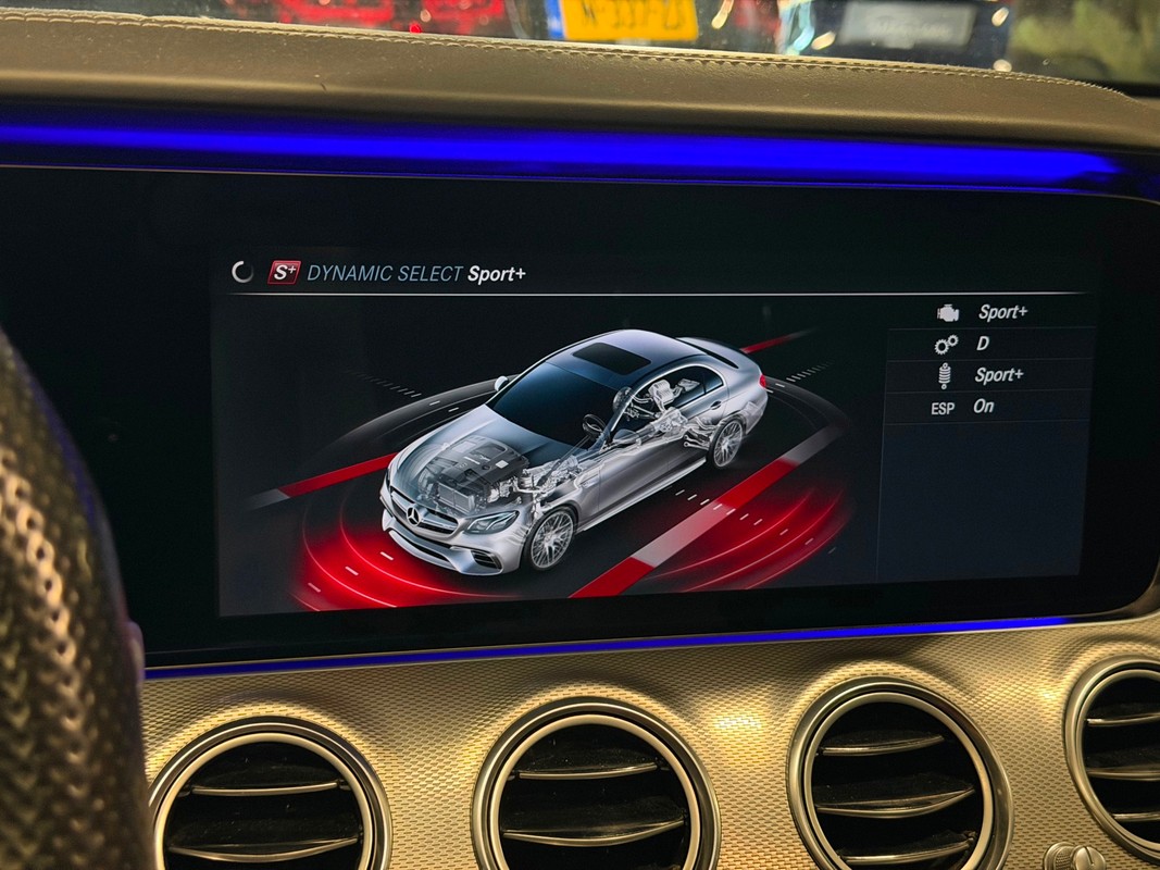 Mercedes-Benz E-Klasse
