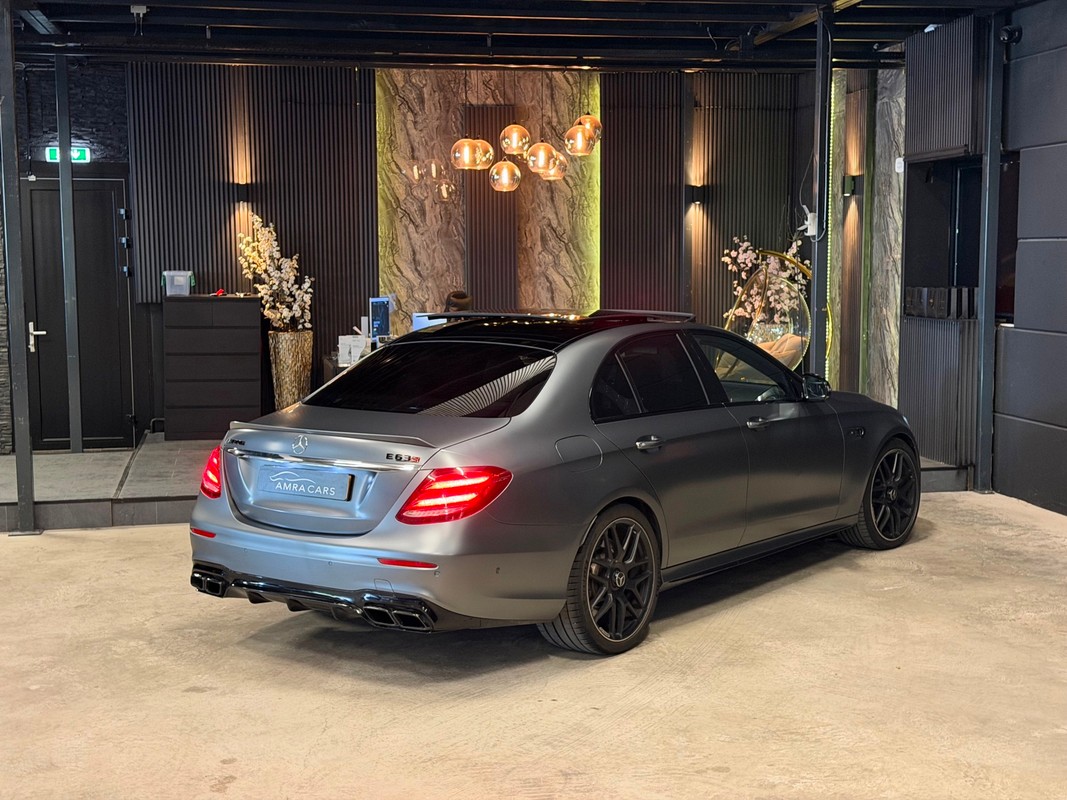 Mercedes-Benz E-Klasse