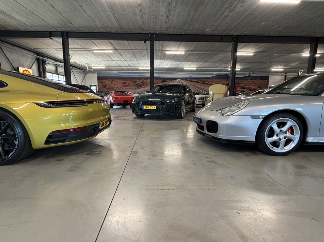 Porsche 911
